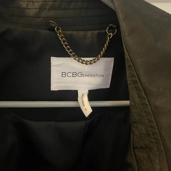 LIKE NEW BCBG Generation Belted Black Double Breasted Trench Coat Jacket - Picture 5 of 8